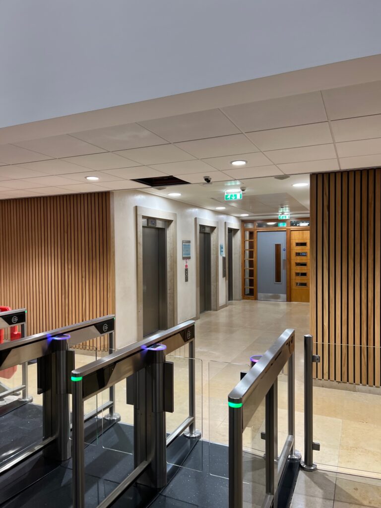 set-square-bournemouth-bank-fitting-out-building-society-desk-reception